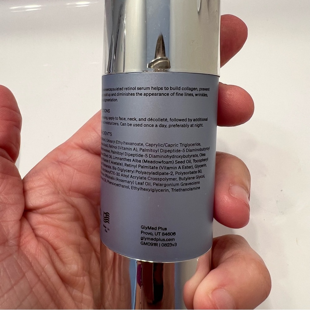 Glymed+ Retinol Rejuvenation Serum - Picture 5 of 7